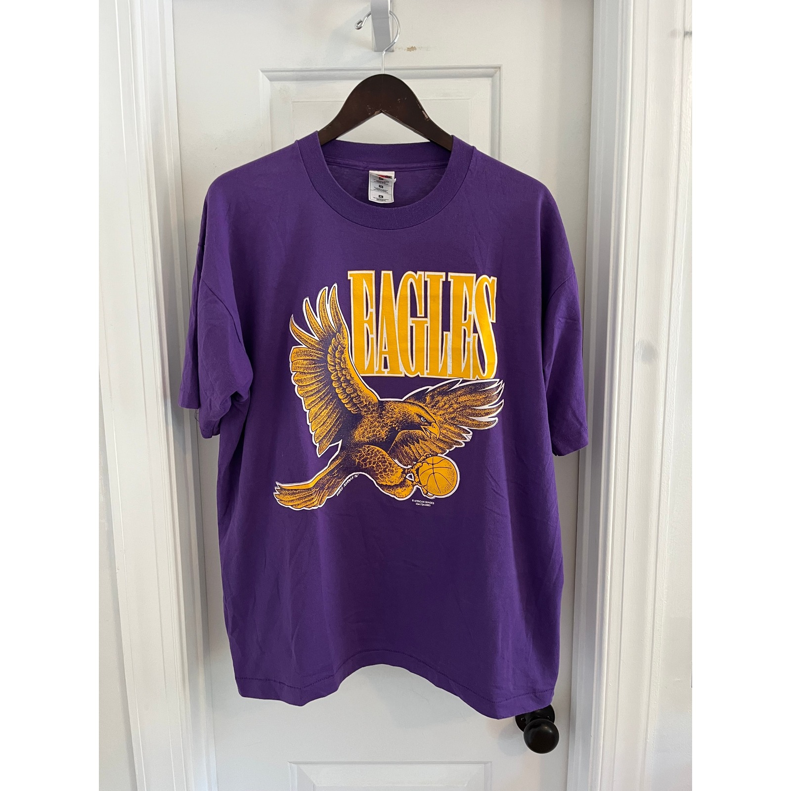 Vintage 1996 Eagles Basketball T